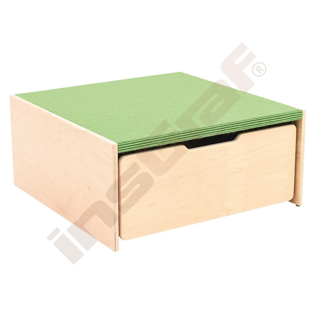 Štvorcové pódium so zásuvkou, výška 30 cm - svetlozelený
