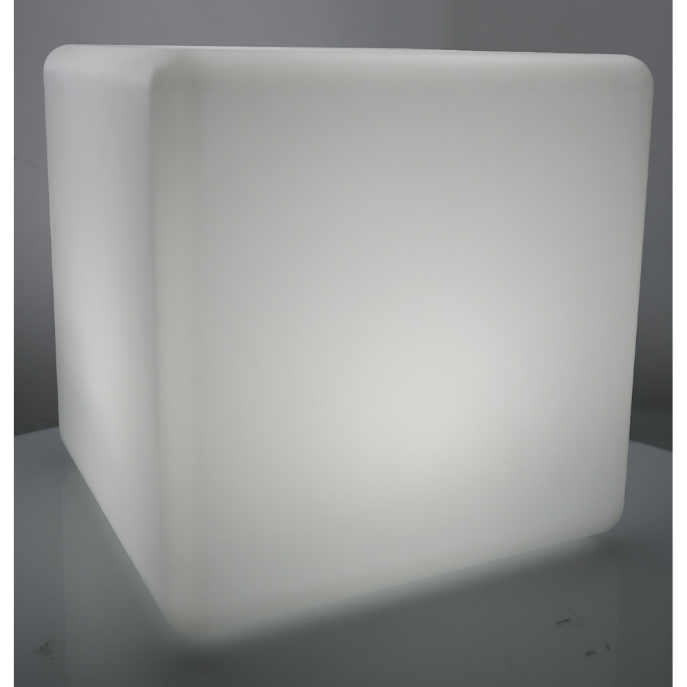 LED lampa - veľká kocka