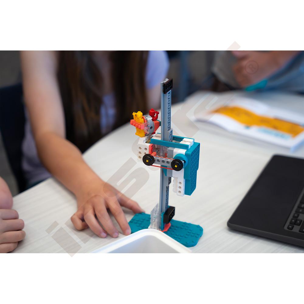 LEGO® Education Informatika a AI 11+