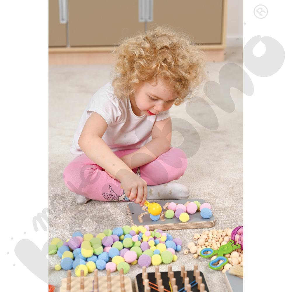 Zestaw wspierający sprawność manualną