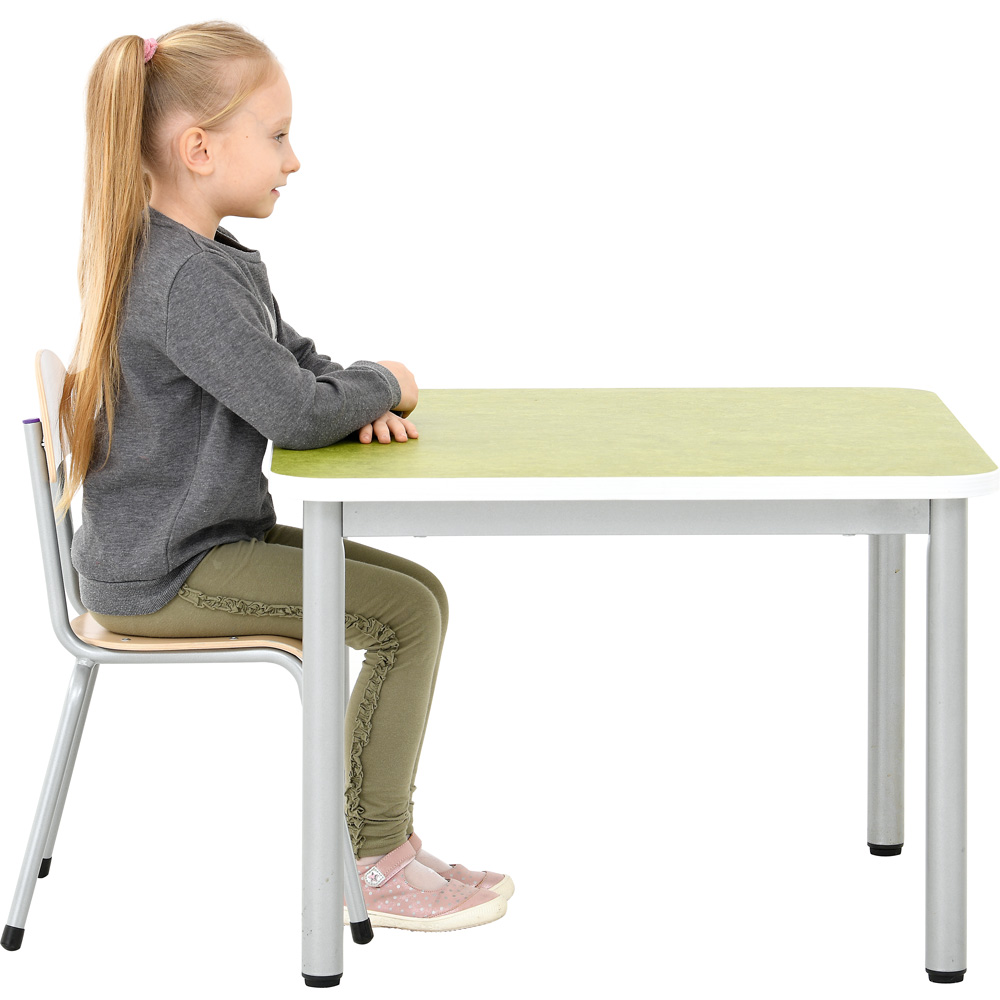Stolička Bambino veľ. 2 - výška 31 cm - k stolom 53 cm - strieborná