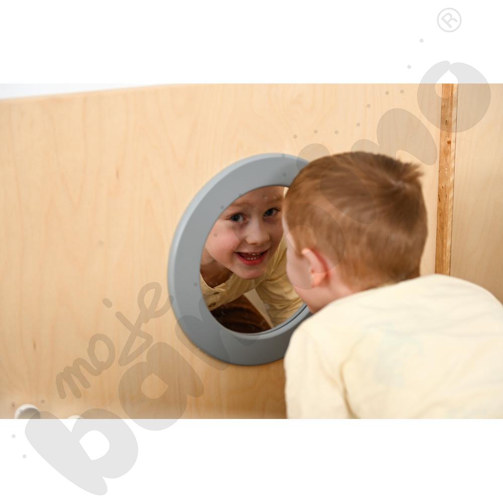 Kącik Leśny zakątek z elementami sensorycznymi