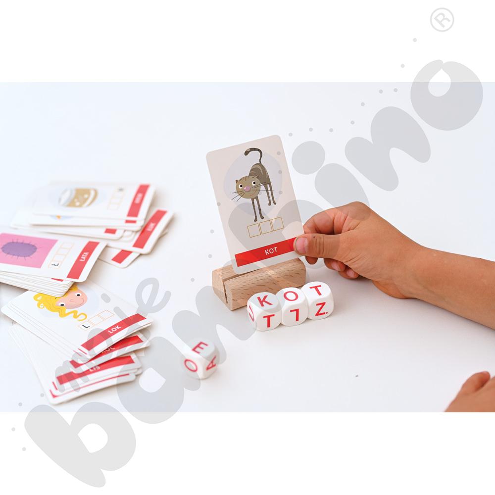 Edukacyjna kostka po kostce – pisanie 4 kostki