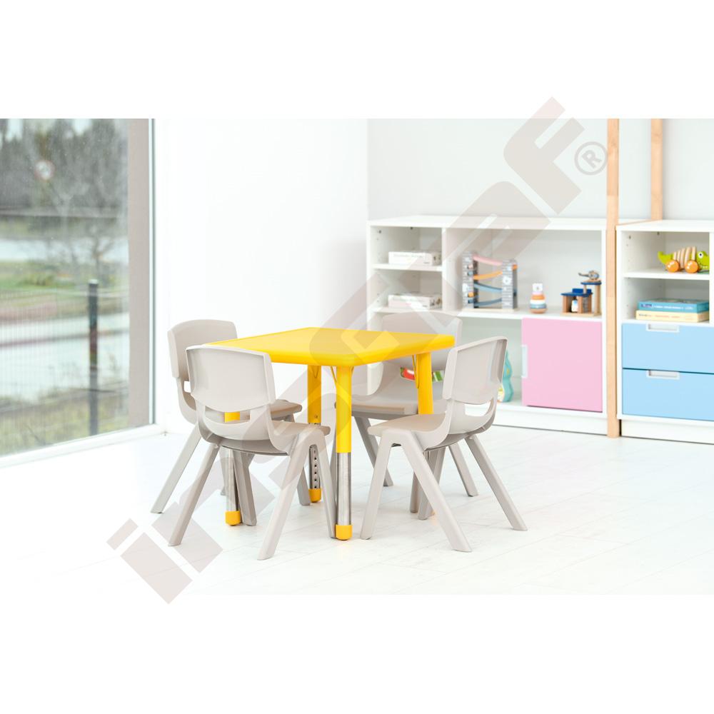 Židle Dumi, vel. 1 - výška 26 cm - ke stolům 46 cm - šedobéžová
