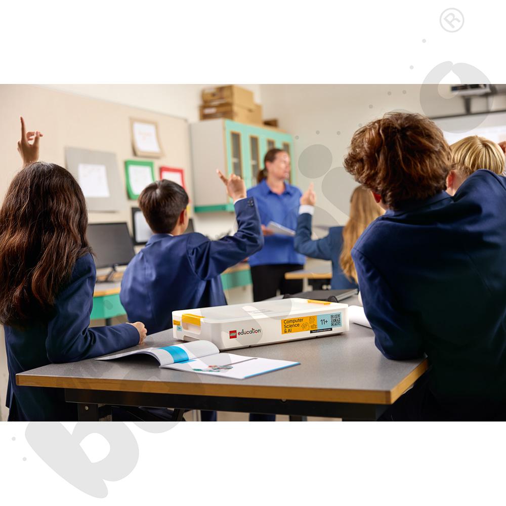 LEGO® Education Informatyka i AI 11+