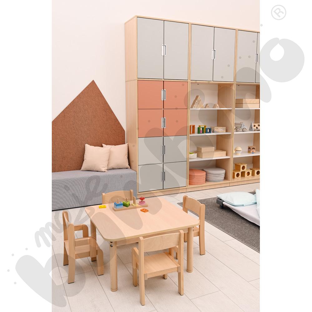 Stół kwadratowy klon z 4 krzesłami Krzyś bukowymi, rozm. 0