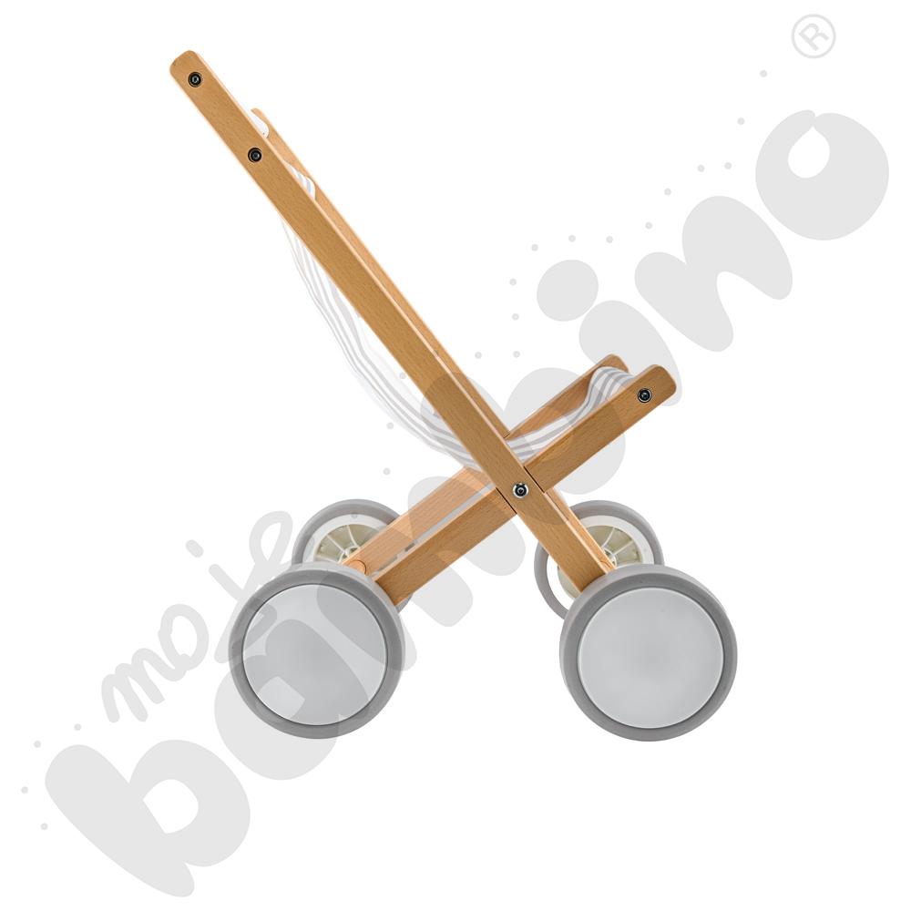 Drewniany wózek-leżaczek