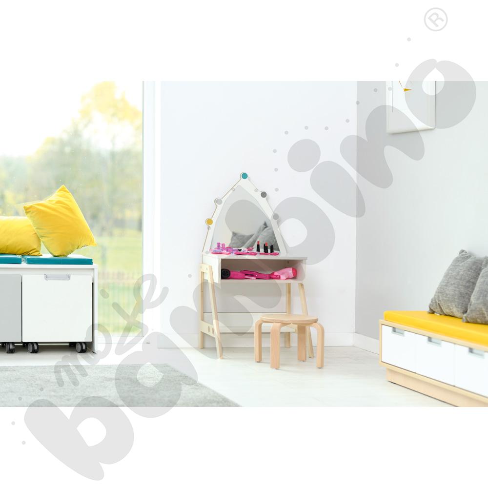 Toaletka księżniczki