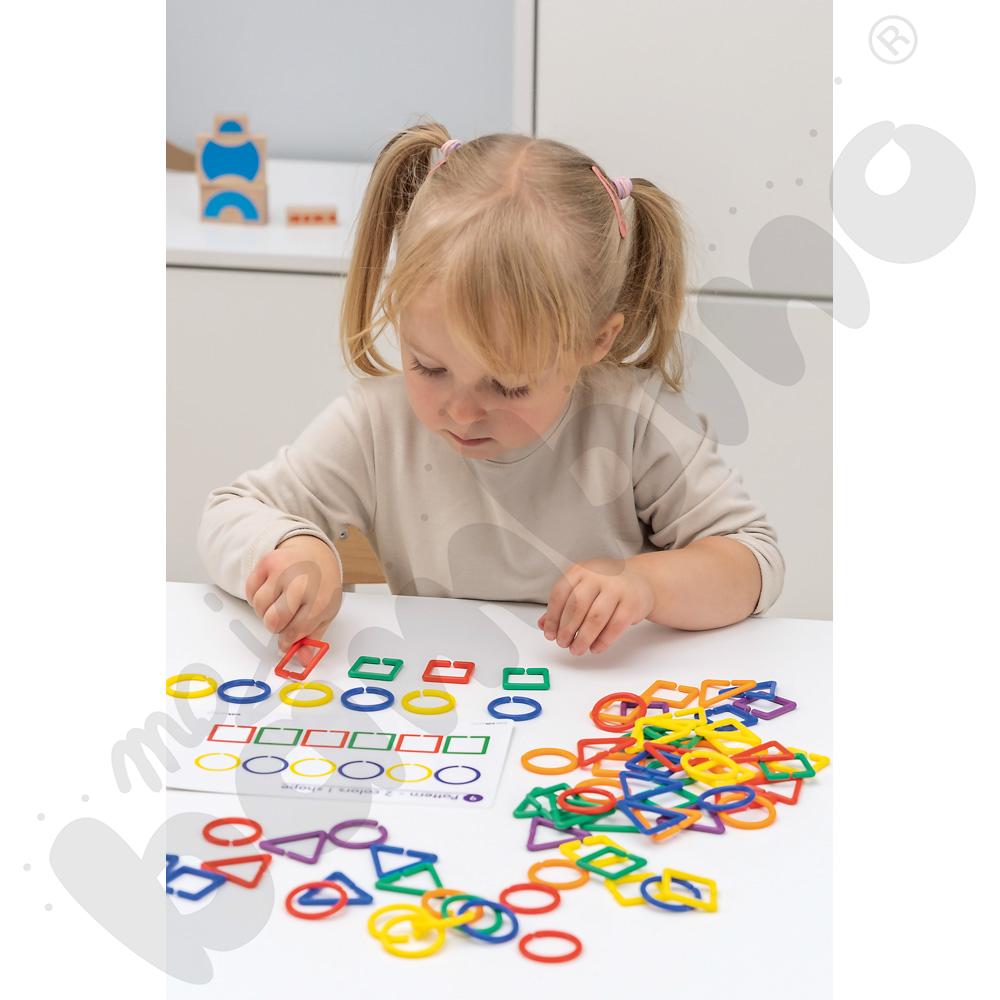 Figury geometryczne z kartami zadań