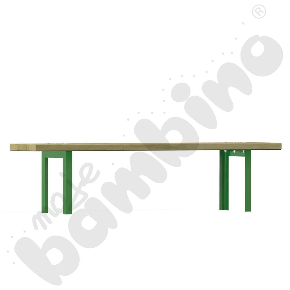 Ławka na kątownikach stała