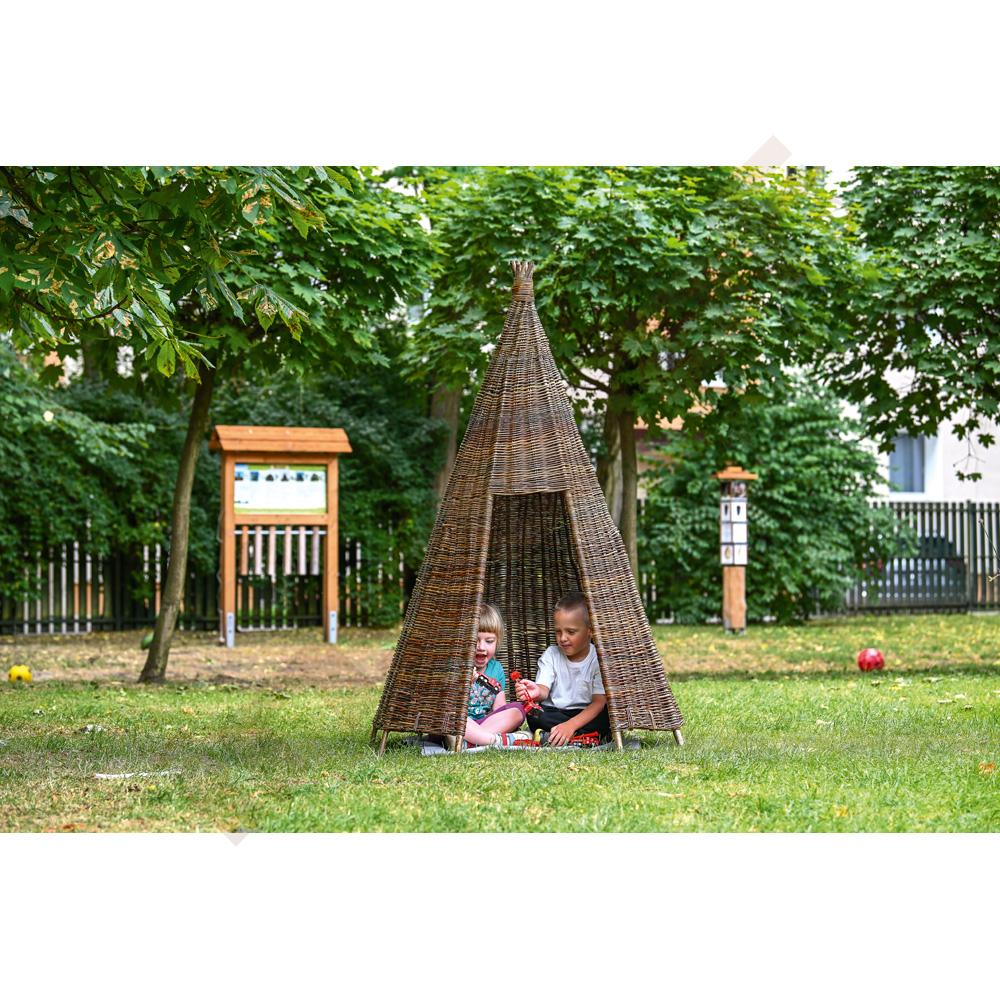 Proutěný wigwam