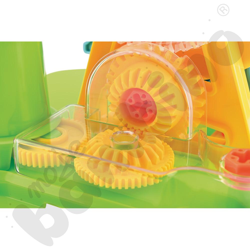 Konstrukcyjny diabelski młyn 