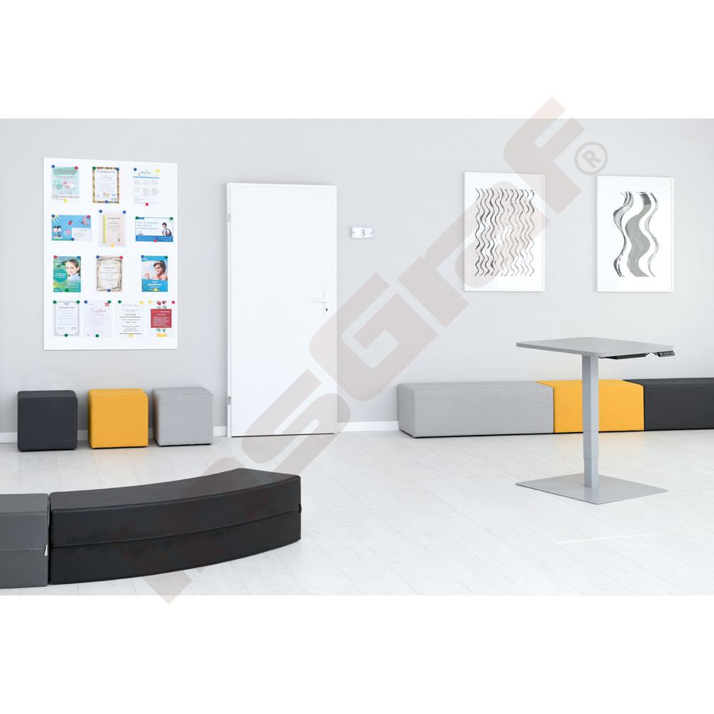 Čtvercový stolek 70 x 70 cm s elektrickou regulací výšky - šedý