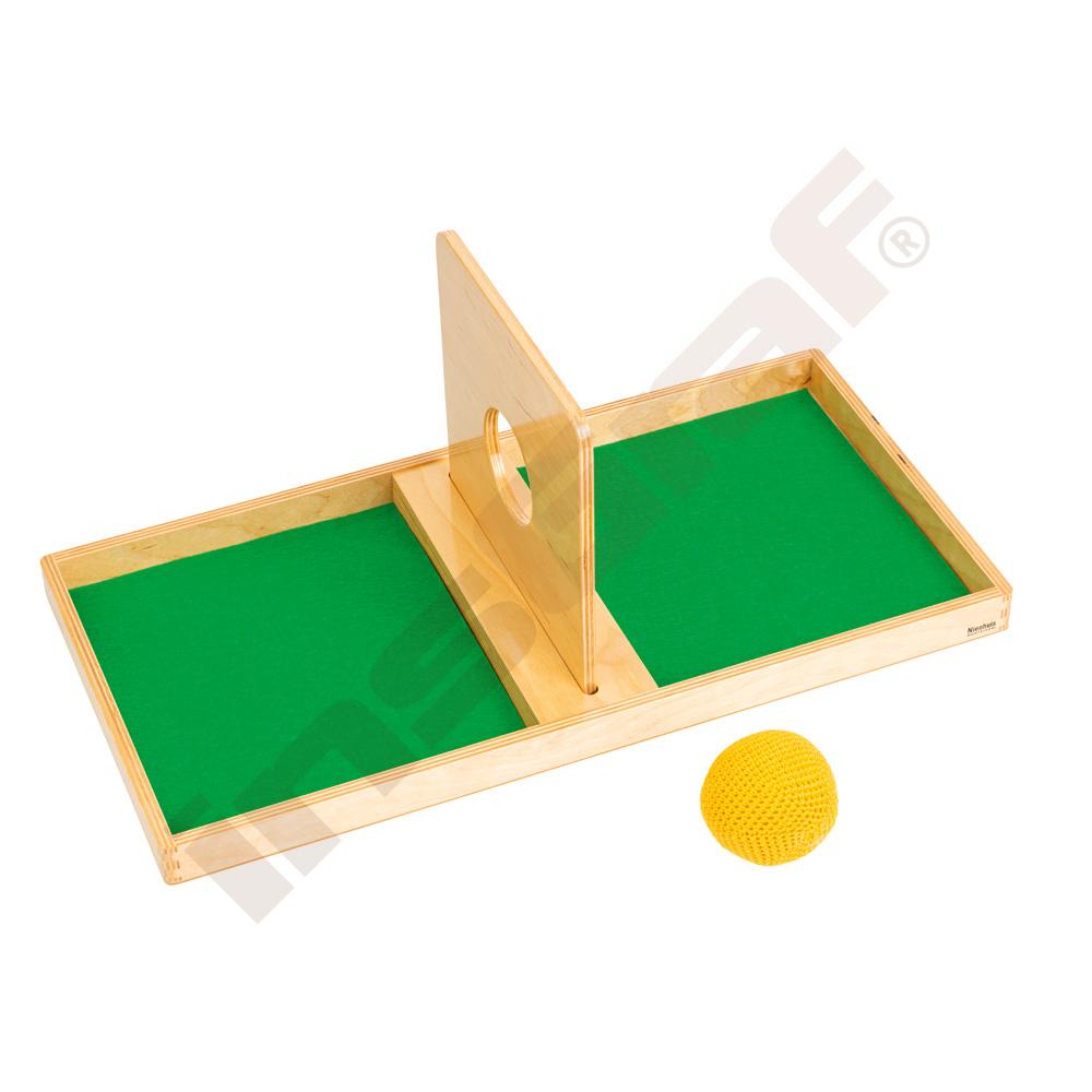 Montessori tác s předělem a míčkem 