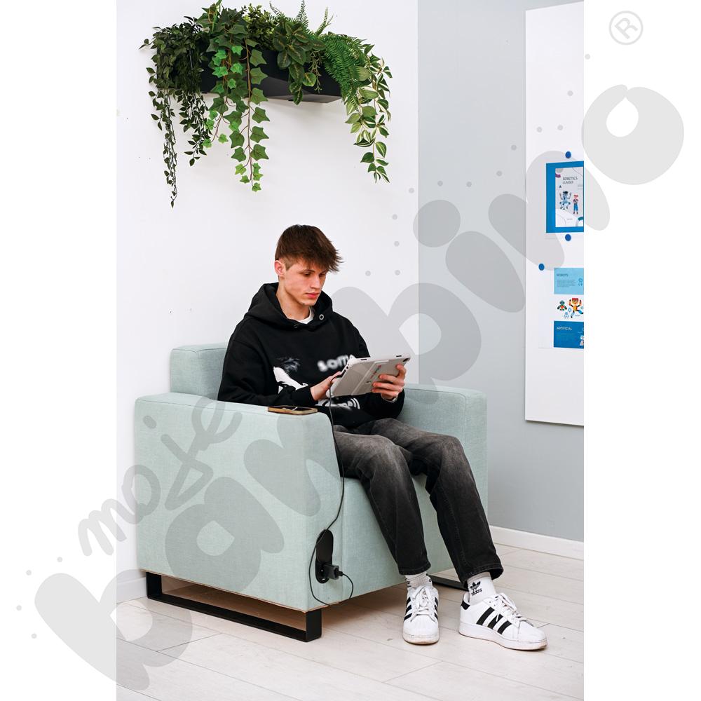 Fotel Universum wys. 82 cm, 2 boki niskie, lewy z gniazdkiem elektrycznym i indukcją, tkanina KG02