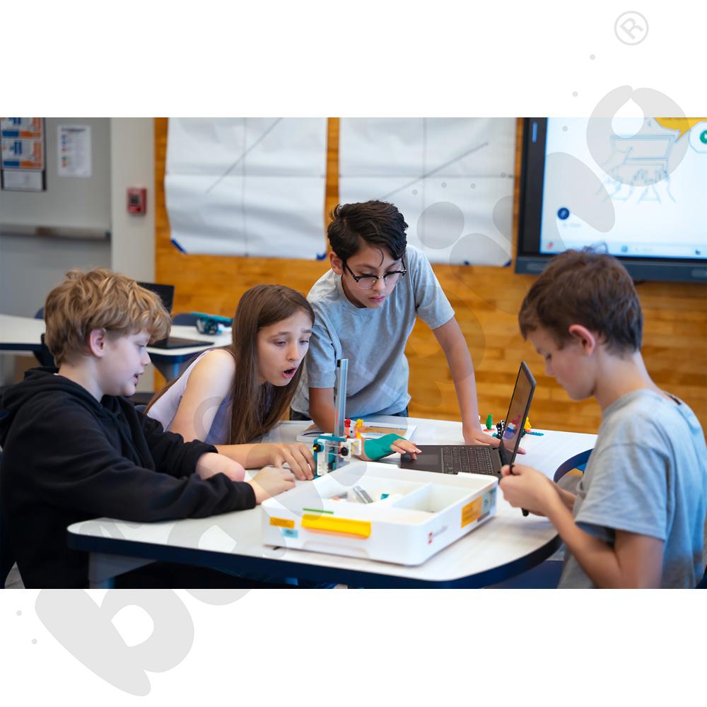 LEGO® Education Informatyka i AI 11+
