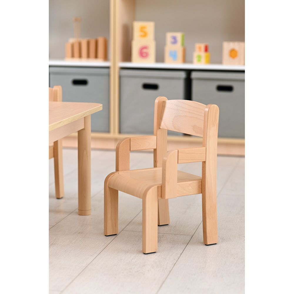 Stolička Krištof veľ. 0 - výška 21 cm - k stolom 40 cm, plastové koncovky