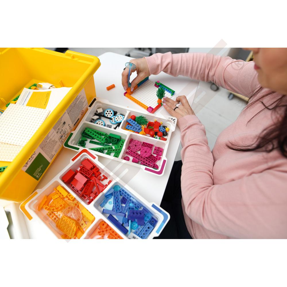LEGO® Education SPIKE™ Essential