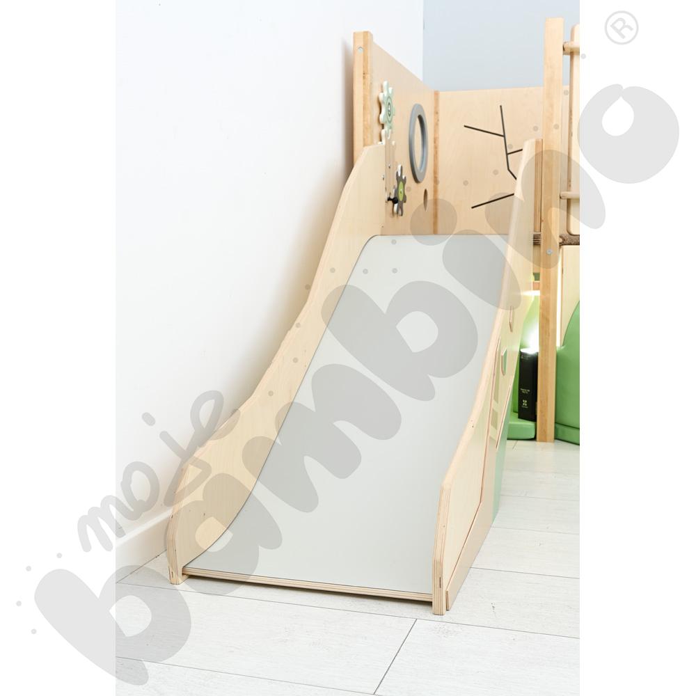 Kącik Leśny zakątek z elementami sensorycznymi