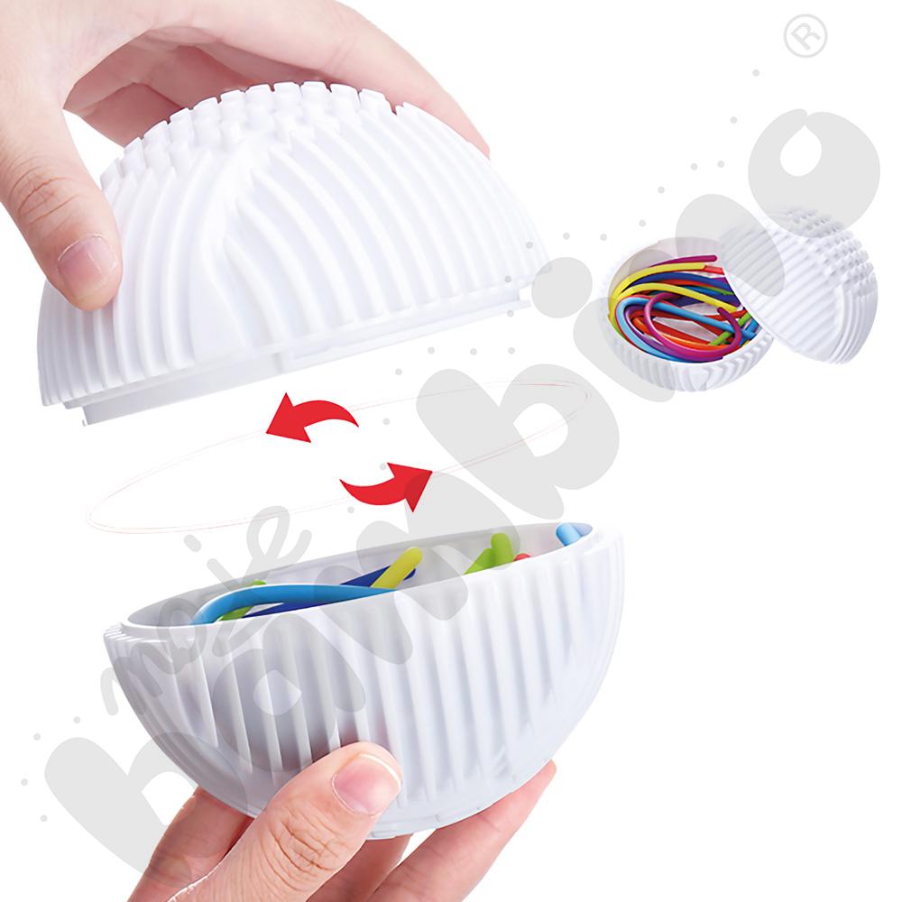 Piłka sensoryczna z kolorowymi paskami