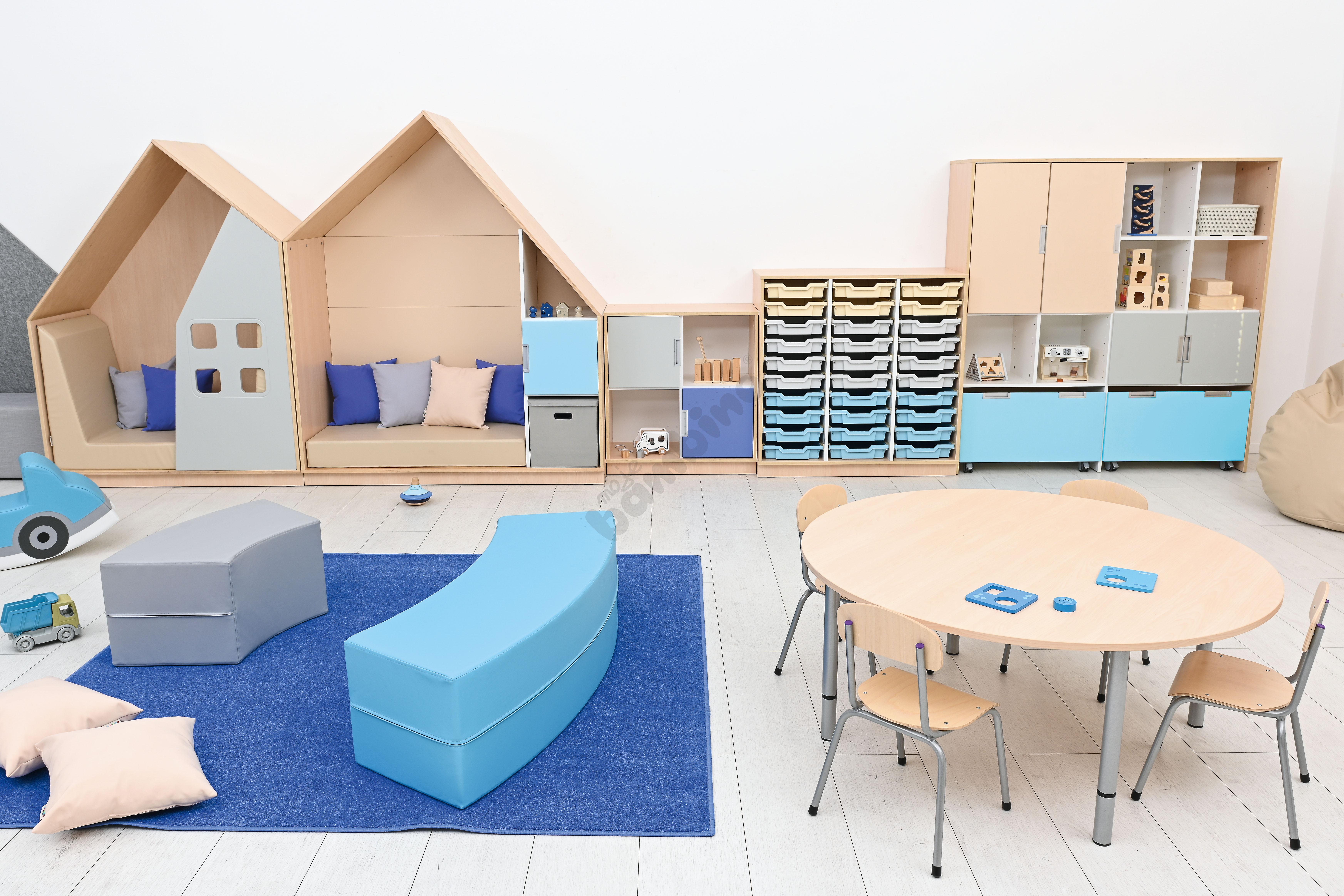 Sala przedszkolna Quadro w kolorystyce  beżowo-niebieskiej