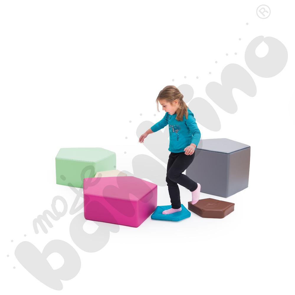 Piankowe kamienisko, 6 elem.