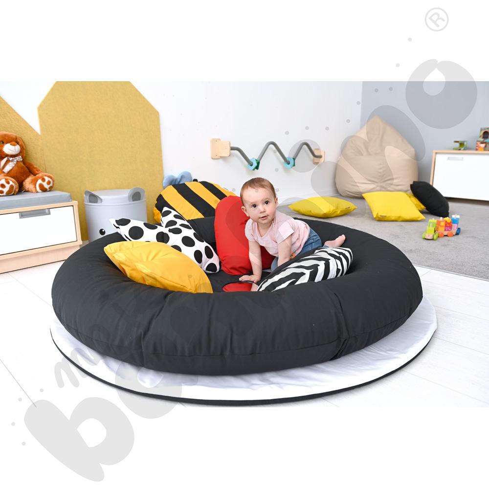 Mata kontrastowa z poduszkami