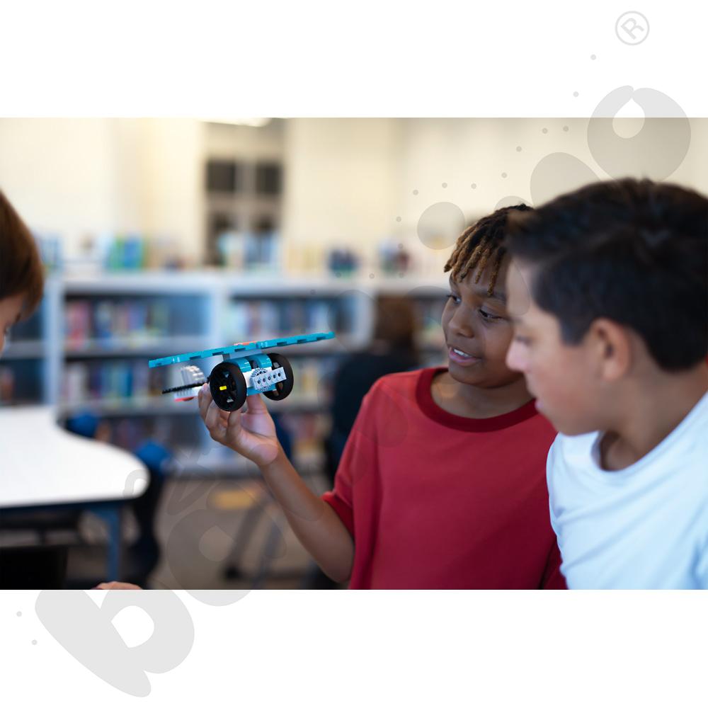 LEGO® Education Informatyka i AI 11+