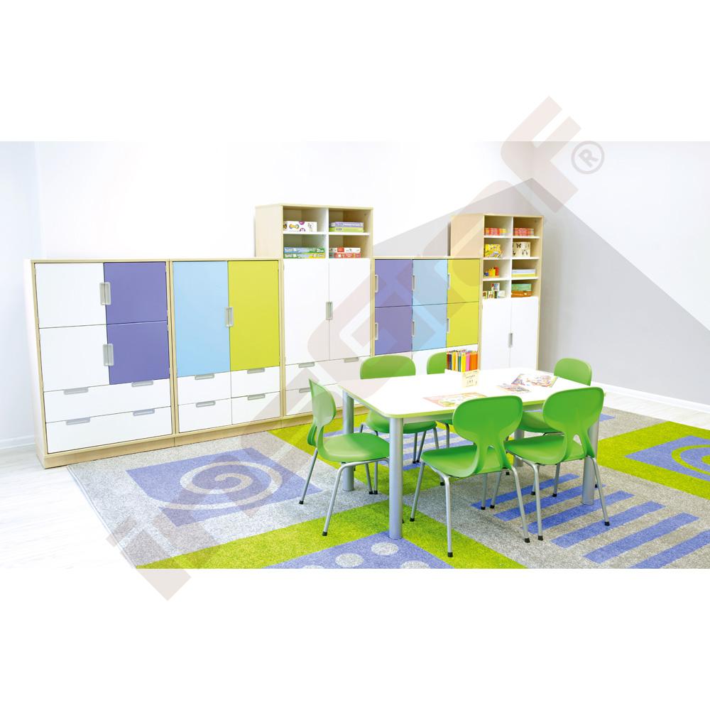 Quadro - stredné dvierka 90 st., pripevnené ku korpusu - jasnomodrá
