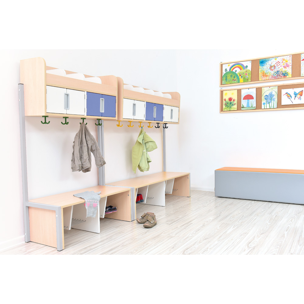 Quadro - šatňa s konštrukciou 4