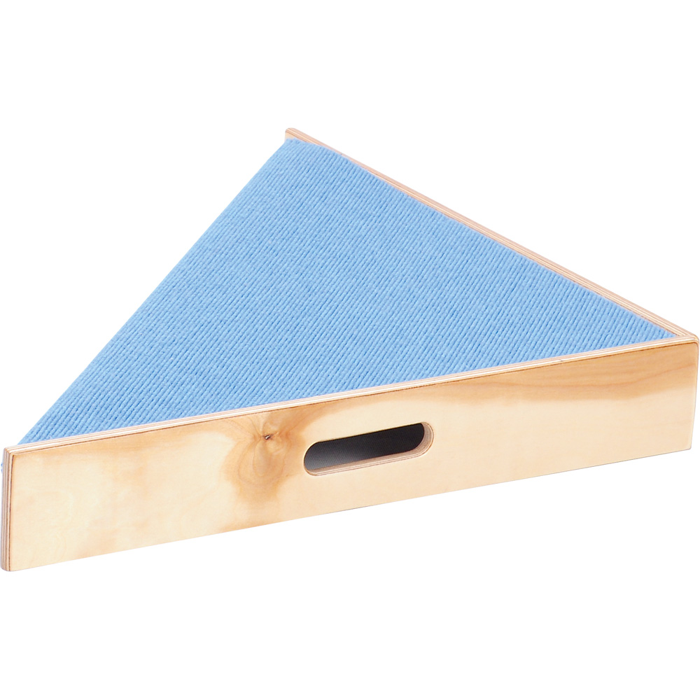 Pódium trojuholník - výška 10 cm bledomodrý