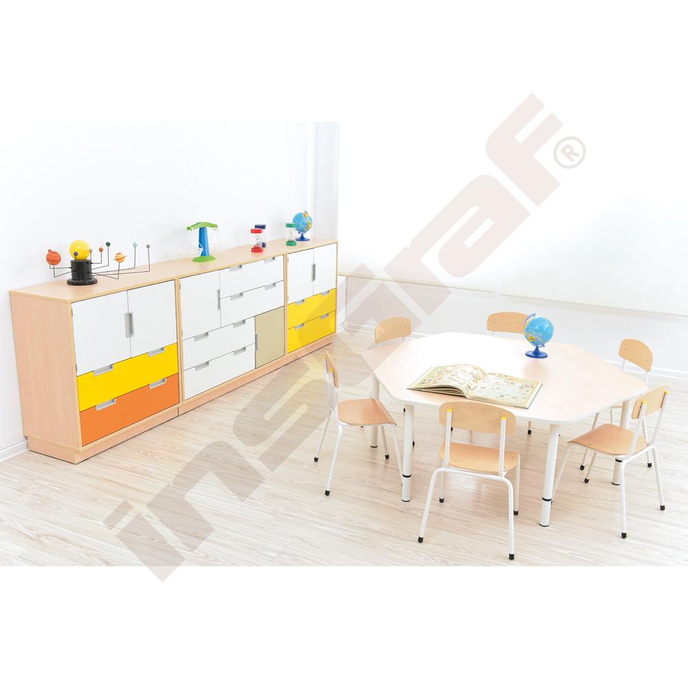 Quadro - sestava 4, dvířka 180 st. 