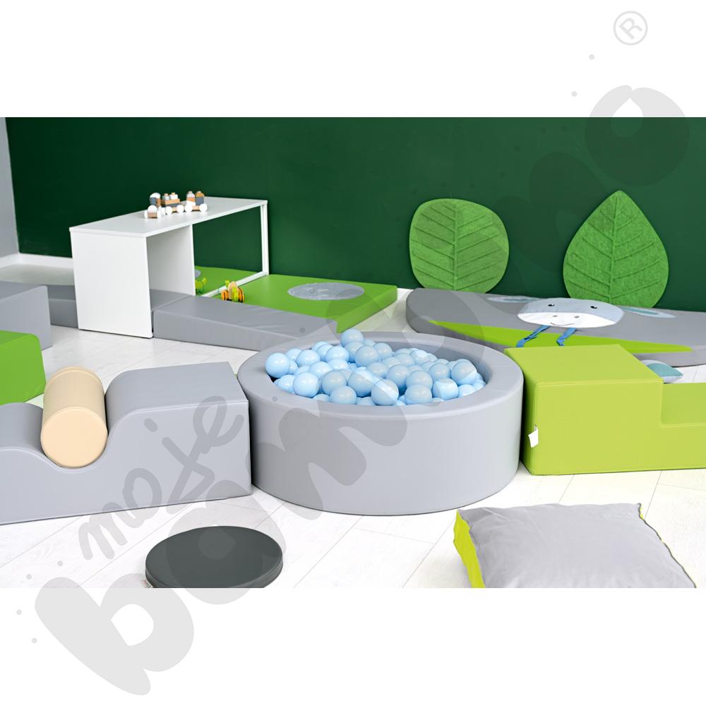 Zestaw pianek z okrągłym basenem