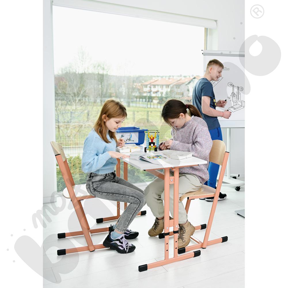 Stół IN-R 2-os. z krzesłami T, rozm. 6, łososiowe