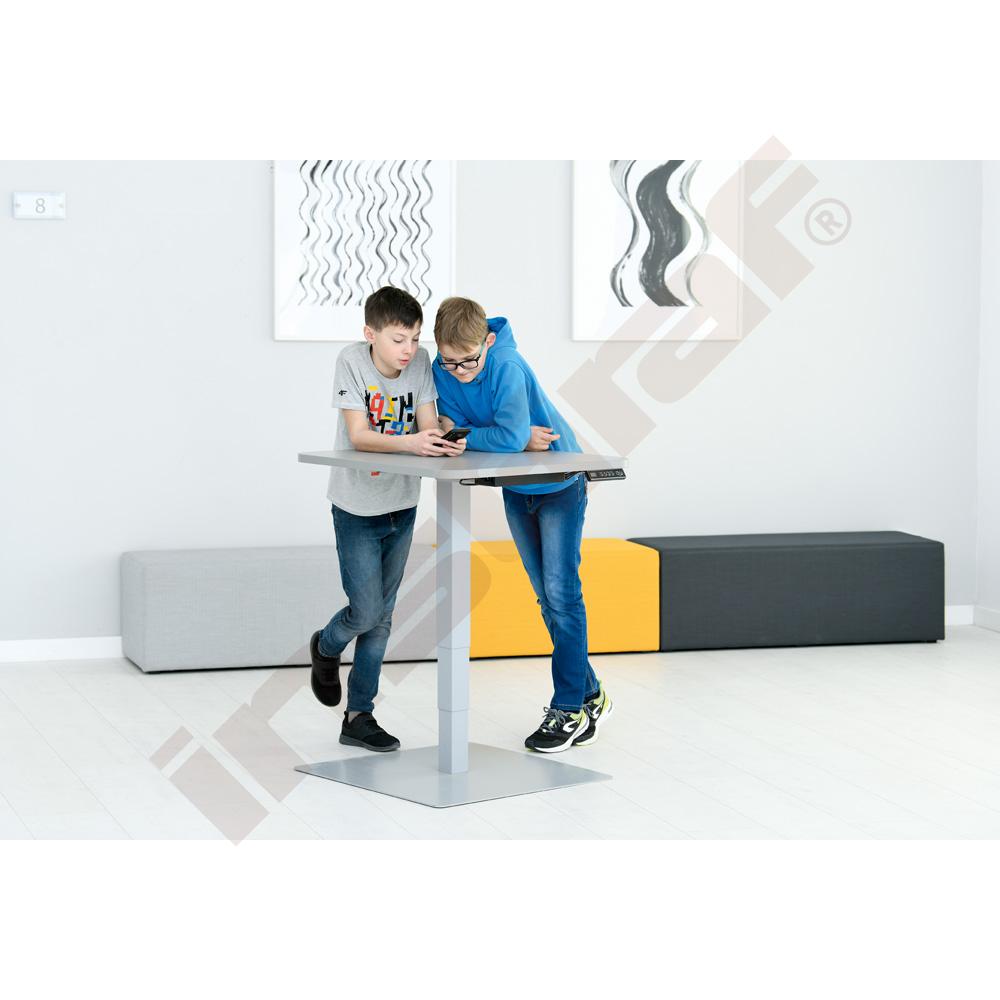 Čtvercový stolek 70 x 70 cm s elektrickou regulací výšky - šedý