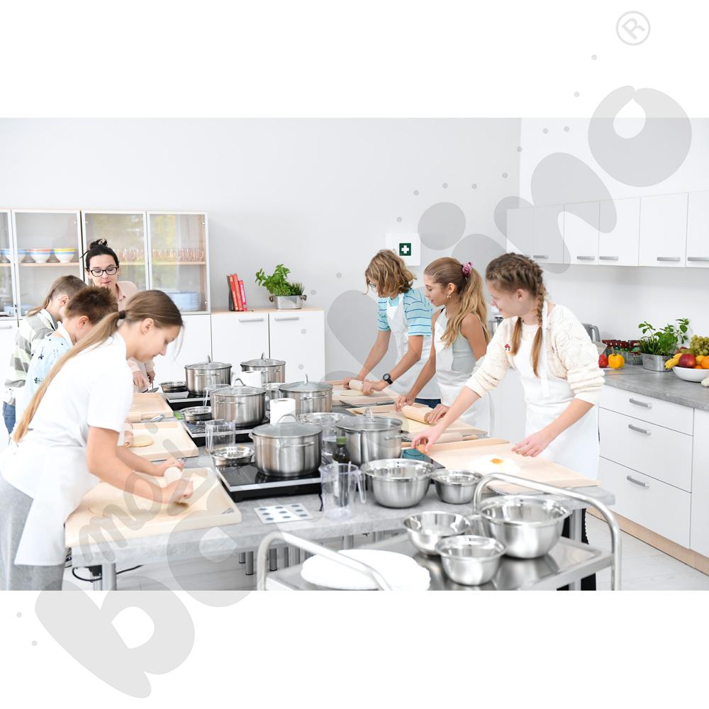 Stół roboczy kuchenny z gniazdem zasilającym