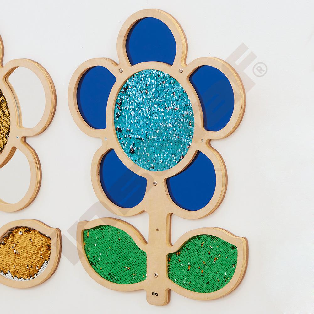 
Wanddekoration mit Streichpailletten - Blume, blau
