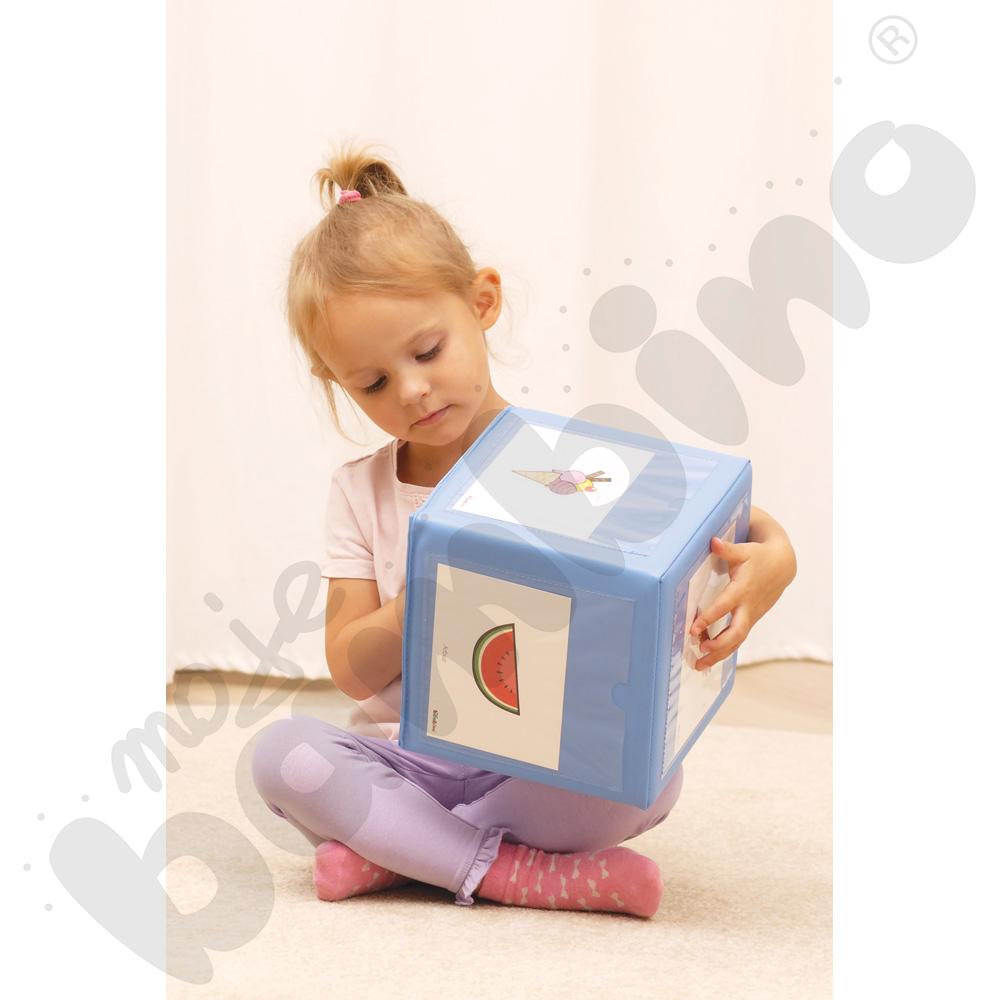 Kostka z kieszonkami