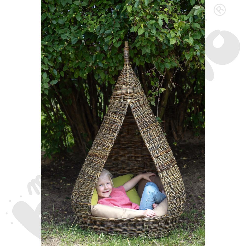 Domek wiklinowy mały