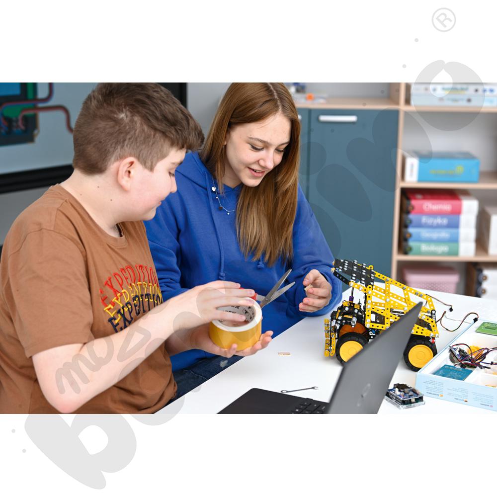 Mały konstruktor - 7 w 1 SKIP