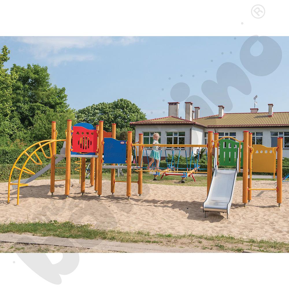 Orbis - platforma 9, drewniane słupy