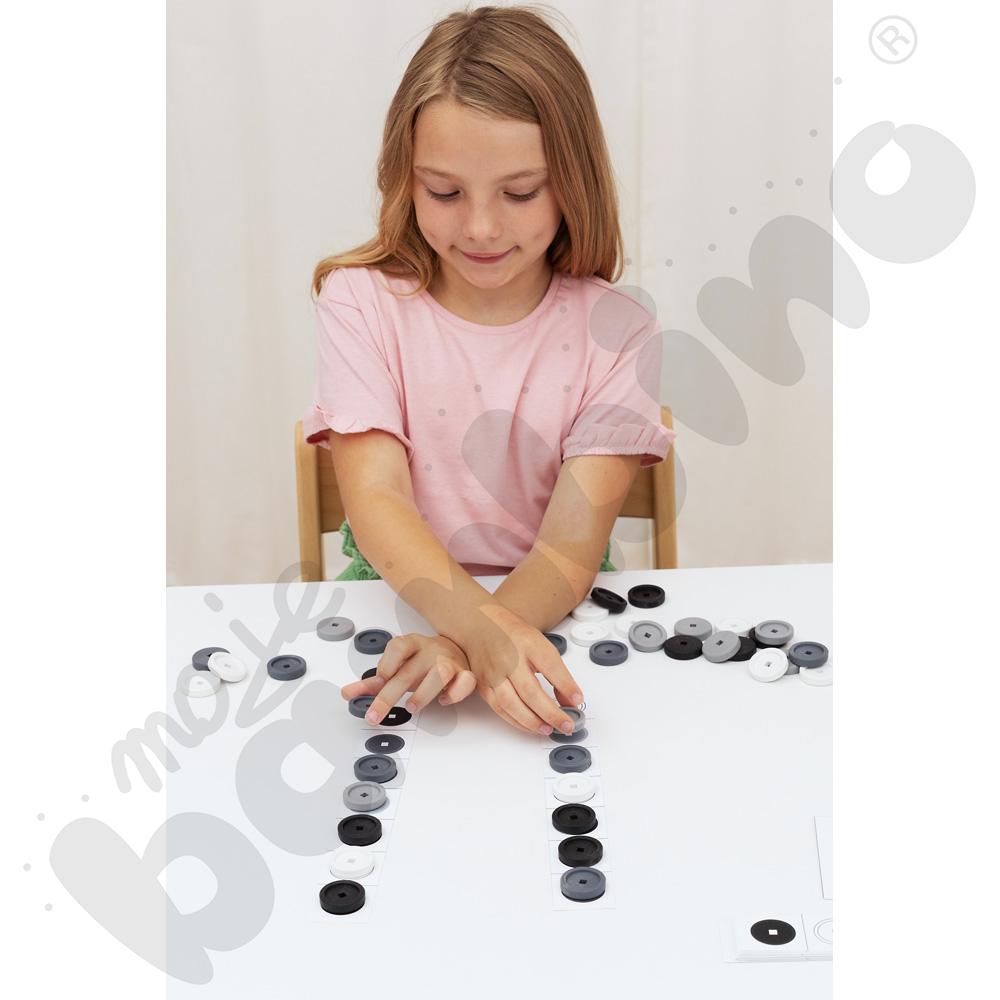 Patrz i układaj 1 - ćwiczenia usprawniające percepcję wzrokową