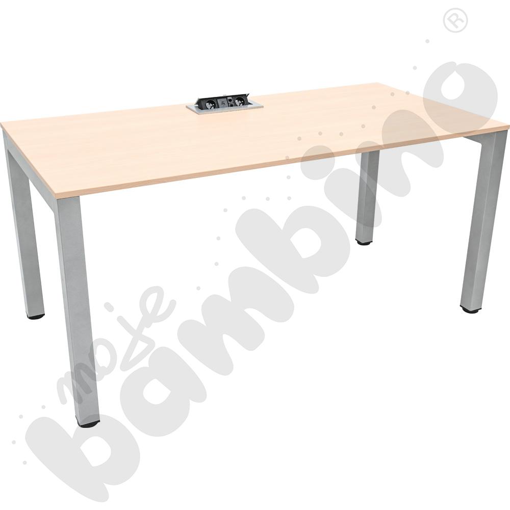 Biurko Grande z metalowymi nogami i mediaportem, klon jasny