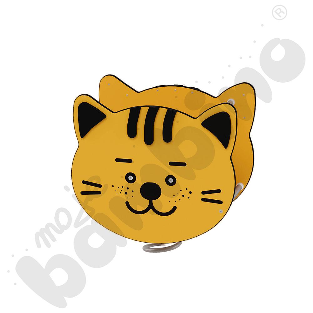 Sprężynowiec Kotek na podstawie betonowej