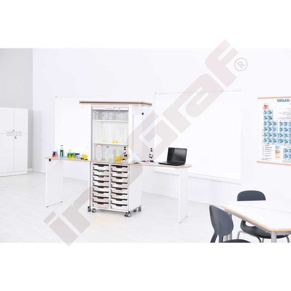 Laboratoř Grande XXL s bílými zásobníky