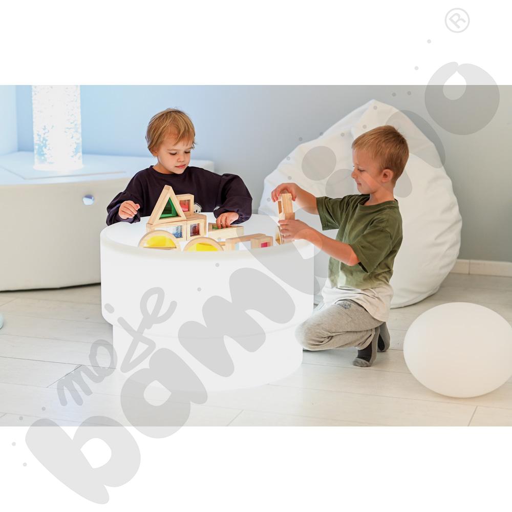 Stolik podświetlany