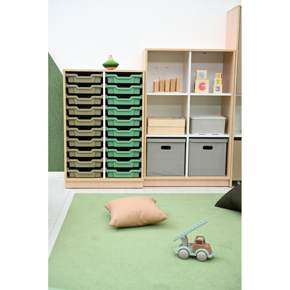 Quadro - skrinka M+ na plastové úložné boxy, s predelom