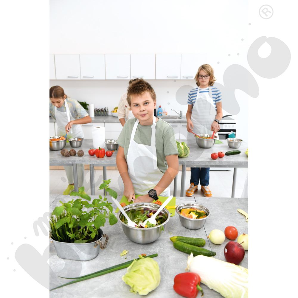 Stół roboczy kuchenny z gniazdem zasilającym