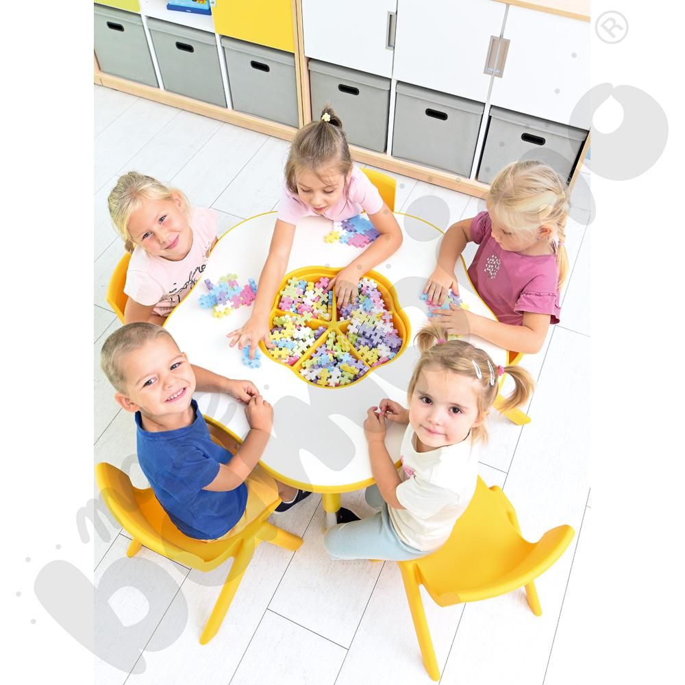 Stolik Pino z organizerem z regulowaną wysokością, rozm. 0-3 – żółty