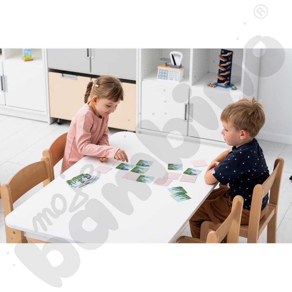 Memory Kwiaty – ćwiczymy orientację przestrzenną 